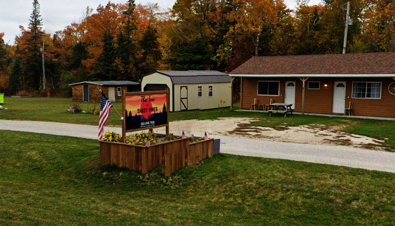 Suttons Wagon Wheel - 2023 Street View Inn At Shady Pines (newer photo)